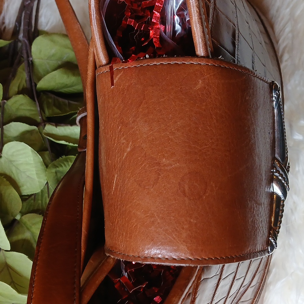 BRIGHTON LEATHER PURSE - Picture 4 of 12